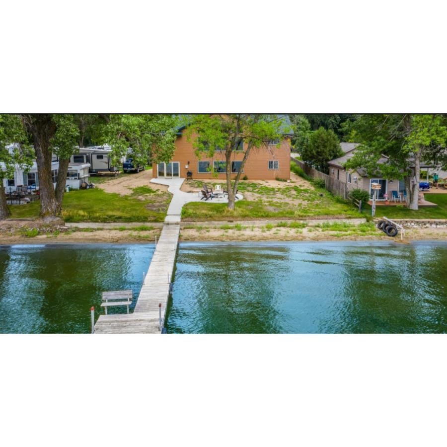 Canary Beach Resort Glenwood Eksteriør bilde